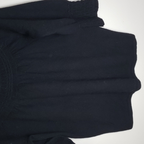 Lord and Taylor Cashmere sweater, black, loose crew neck, women's size small - Picture 3 of 8